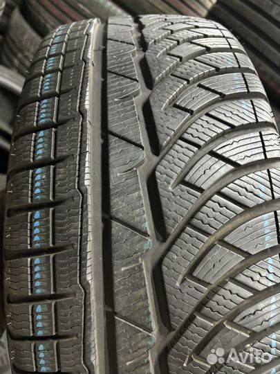 Michelin Pilot Alpin PA4 235/55 R17