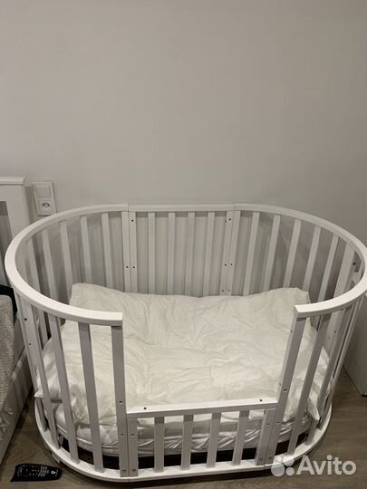 Кроватка трансформер с маятником 9 в 1