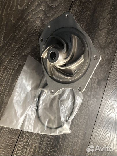 Помпа Chrysler Pacifica