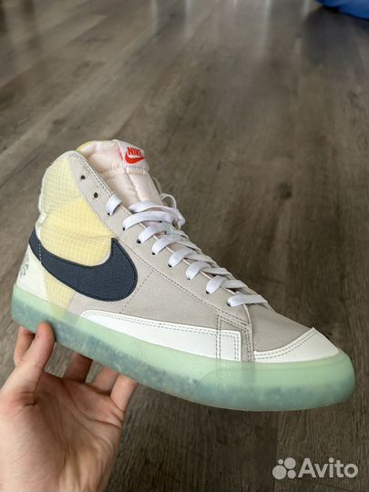 Кроссовки Nike Blazer Mid 77 