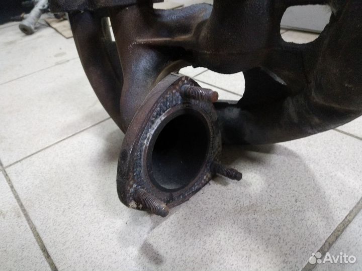 Коллектор выпускной Volkswagen Passat B5 2