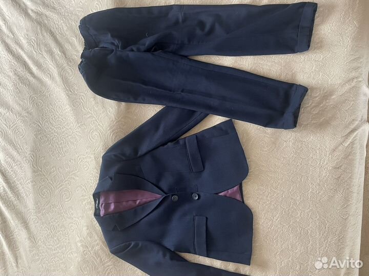 Брючный костюм на мальчика р140