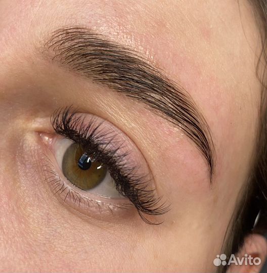 Брови (окрашивание, коррекция, укладка)