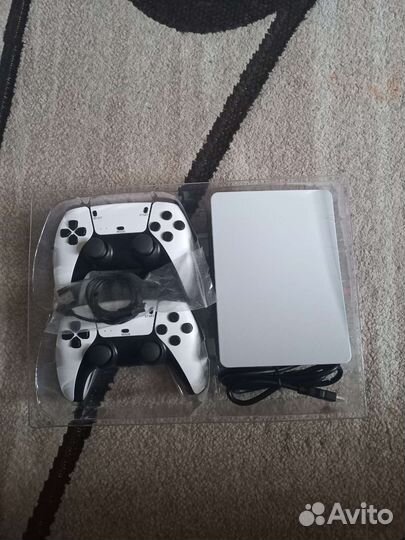 Игровая приставка M5 white