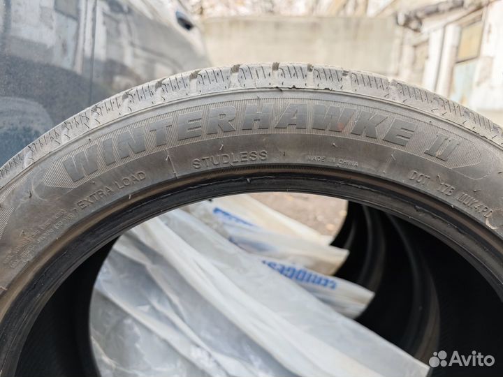Zmax Winterhawke II 245/20 R45 103B