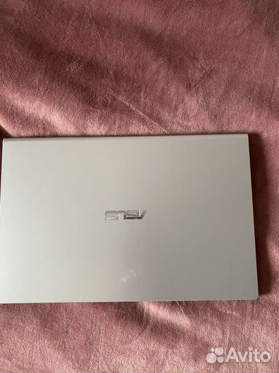 Ноутбук asus
