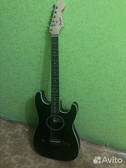 Fender stratacoustic