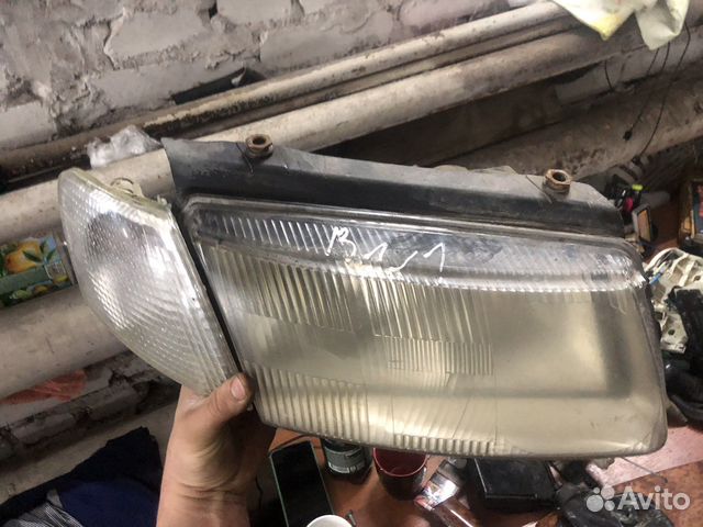 Правая фара VW Passat B5