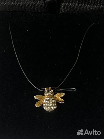 Украшение шмель mary kay