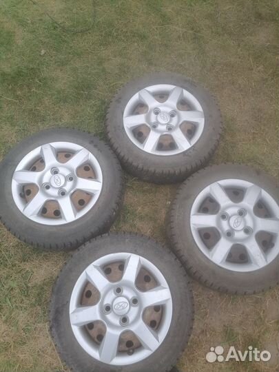 Motomaster AW2 6/9 R15