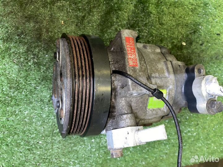 Компрессор кондиционера 4g93 Mitsubishi Pajero IO