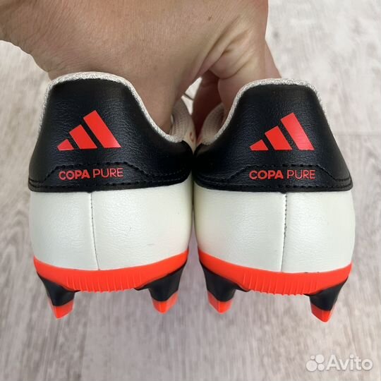 Adidas бутсы 33 новые