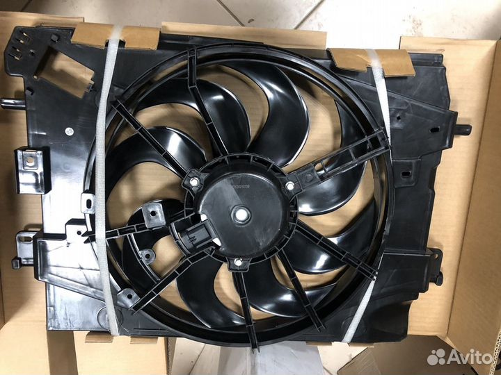 Вентилятор с дифузором Renault Logan 2