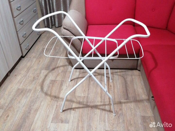 Подставка под ванну