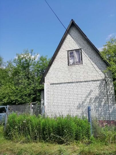 Дом 30 м² на участке 5 сот.