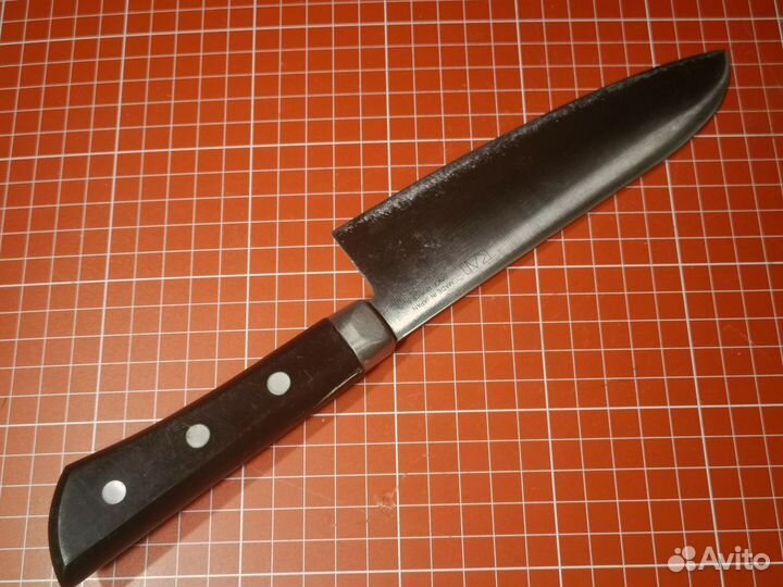 Японский кухонный нож Сантоку 170 мм KAI