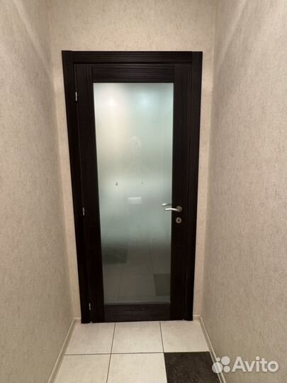 Двери межкомнатные из массива