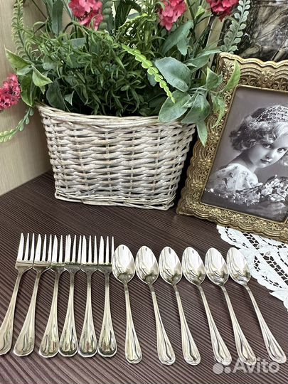 Чайные ложки и десертные вилки Barenthal Франция