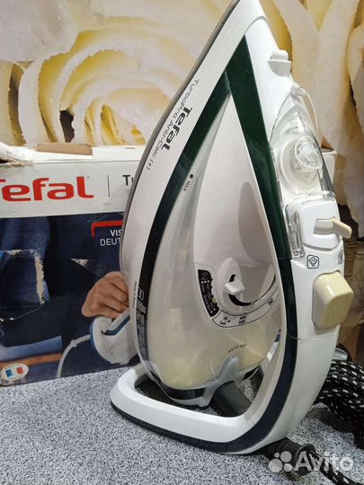 Утюг Tefal Turbo Pro Anti-calc FV5689E0