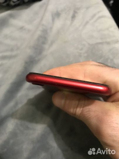 iPhone 8, 64 ГБ