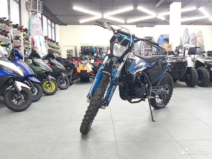 Мотоцикл Avantis A7 PR250 – легкий и мощный