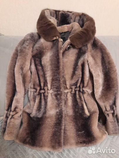 Шуба мутоновая бу 44 46
