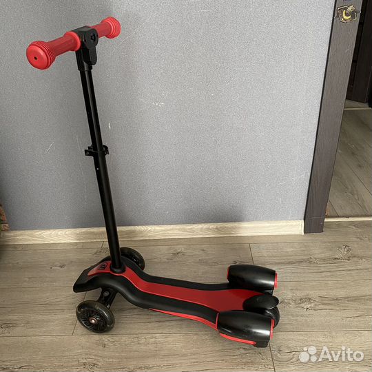 Самокат детский трехколесный бу