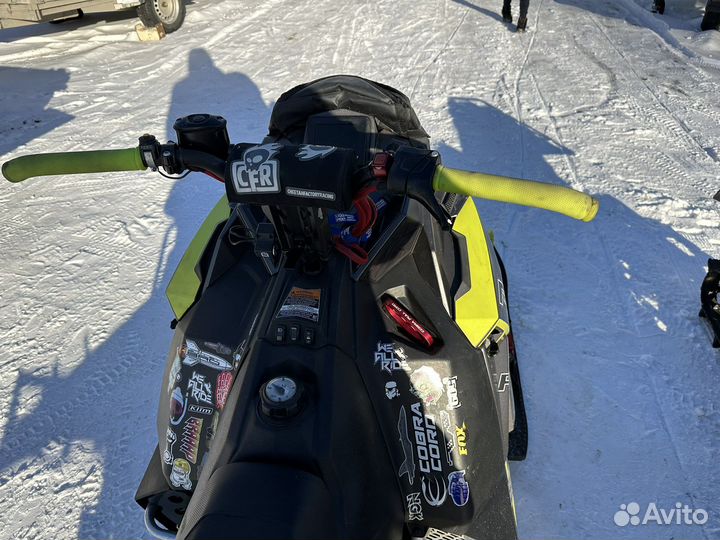 Polaris PRO RMK axys 800