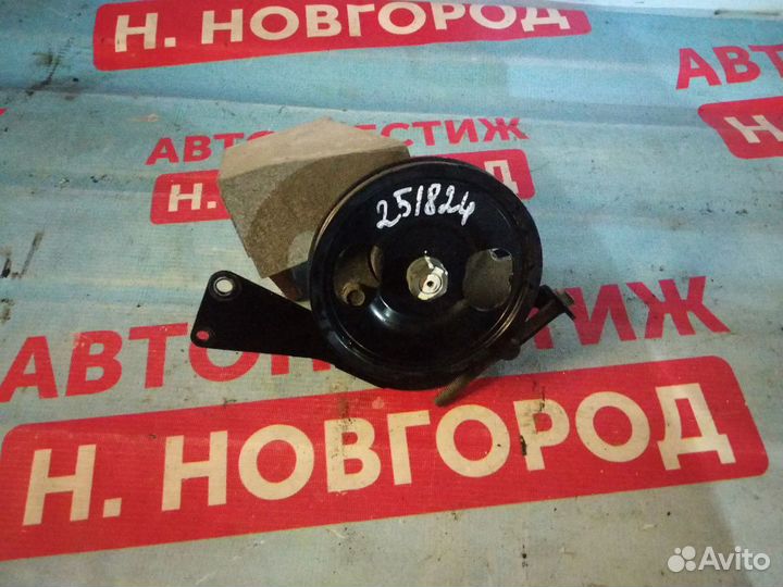 Насос Гура Ниссан Альмера Классик