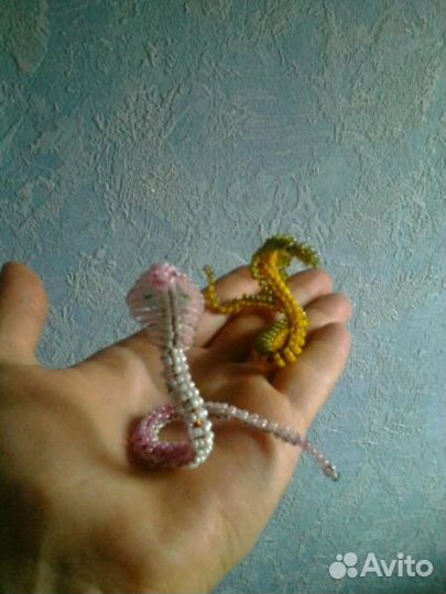 Деревья из биссера