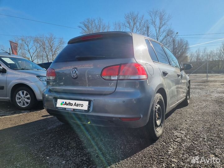 Volkswagen Golf 1.6 МТ, 2011, 315 000 км