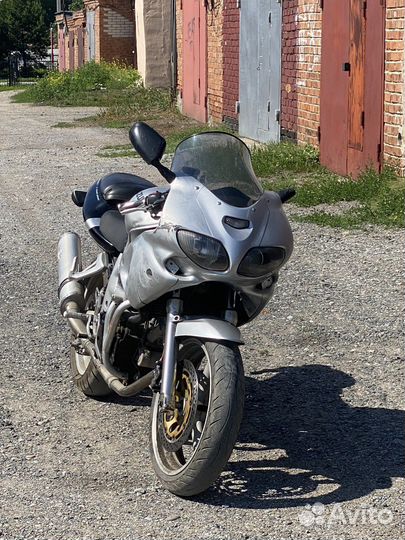 Suziki sv 400s
