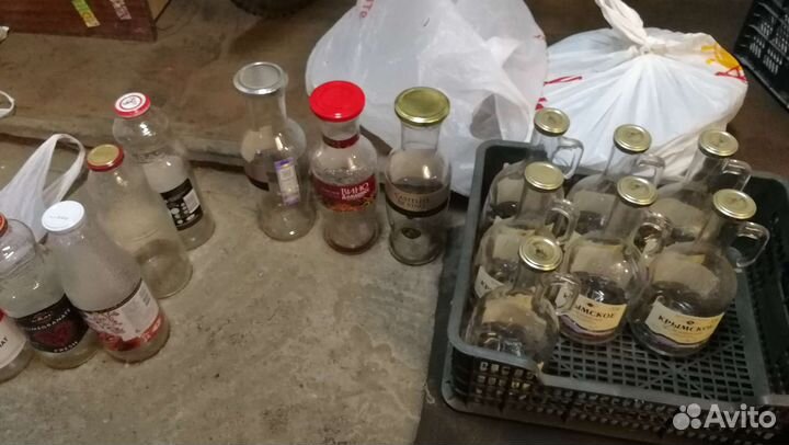 Бутылка стеклянная