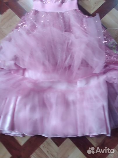 Платье для девочки 134 140