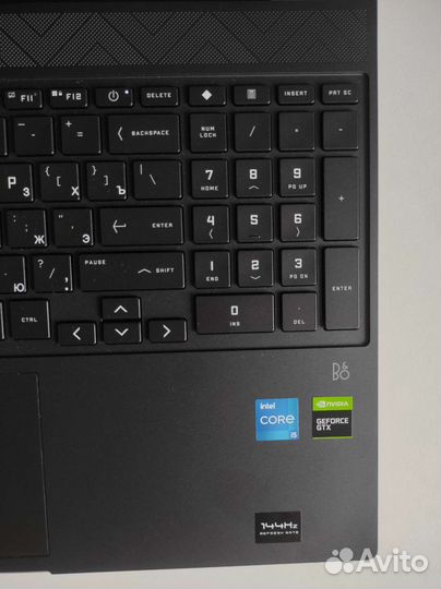 Ноутбук HP victus