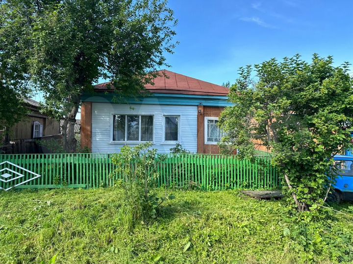 Дом 48 м² на участке 6 сот.