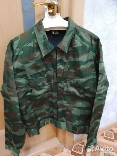 Костюм мужской камуфляжный. Размер 48-50
