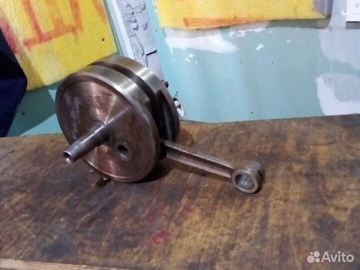 Коленвал двигателя мотоцикла Восход 3 М
