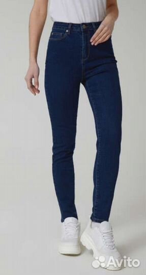 Джинсы новые.Sela
