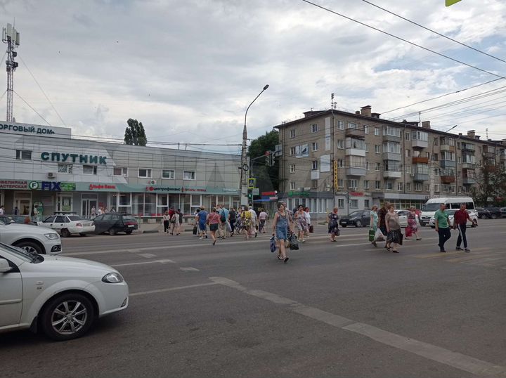 2-к. квартира, 43 м², 2/5 эт.