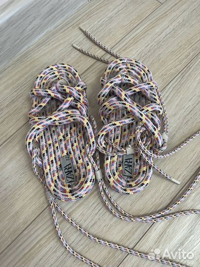 Сандалии для девочки