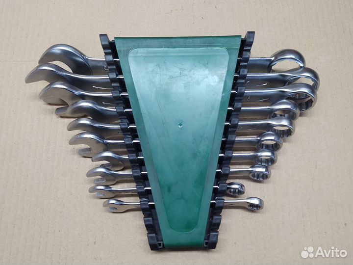 Ключи Saltus и King Tony