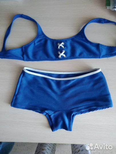 Купальники Calzedonia на девочку 140