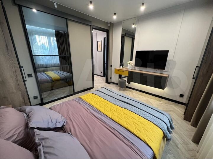 3-к. квартира, 87,1 м², 5/18 эт.