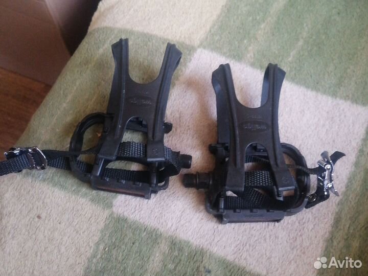 Контактные педали шоссейные