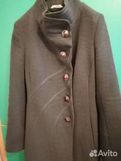 Пальто демисезонное