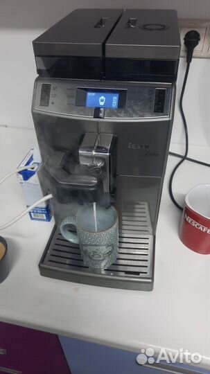 Аренда кофемашины Saeco lirika бесплатно с кофе