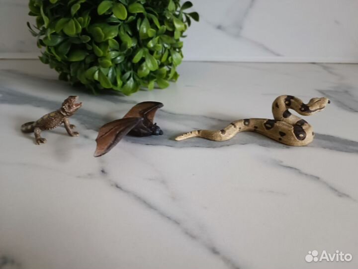 Фигурки Schleich змея, ящерица, мышь
