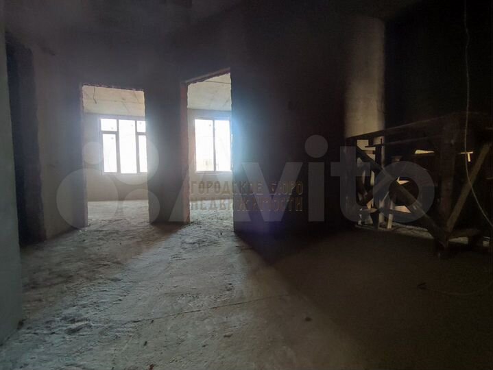 3-к. квартира, 114 м², 7/10 эт.