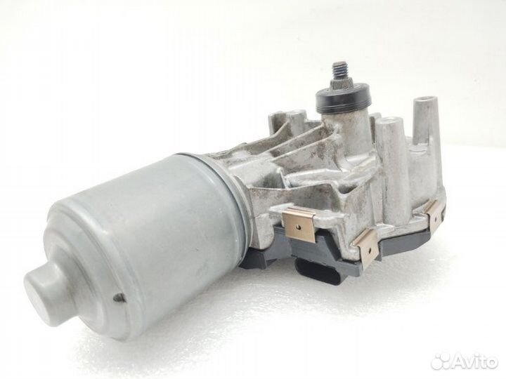 Моторчик стеклоочистителя передний Bmw 5-Series